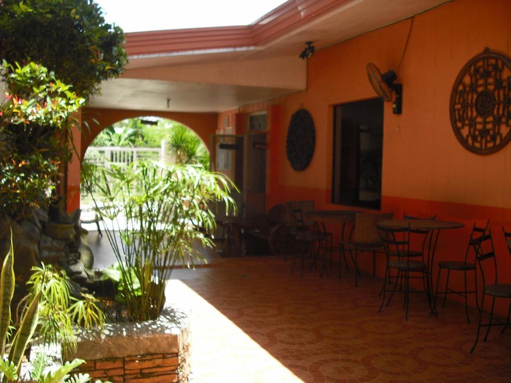 Gani Hotel Angeles Exterior photo